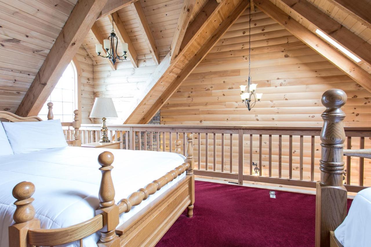 Hummingbird Haven Cabin By Amish Country Lodging 베를린 외부 사진